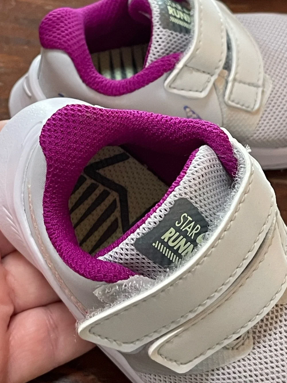 Nike Infant Star Runner White Sneakers Sz 3C Pink Lining Iridescent Swoosh